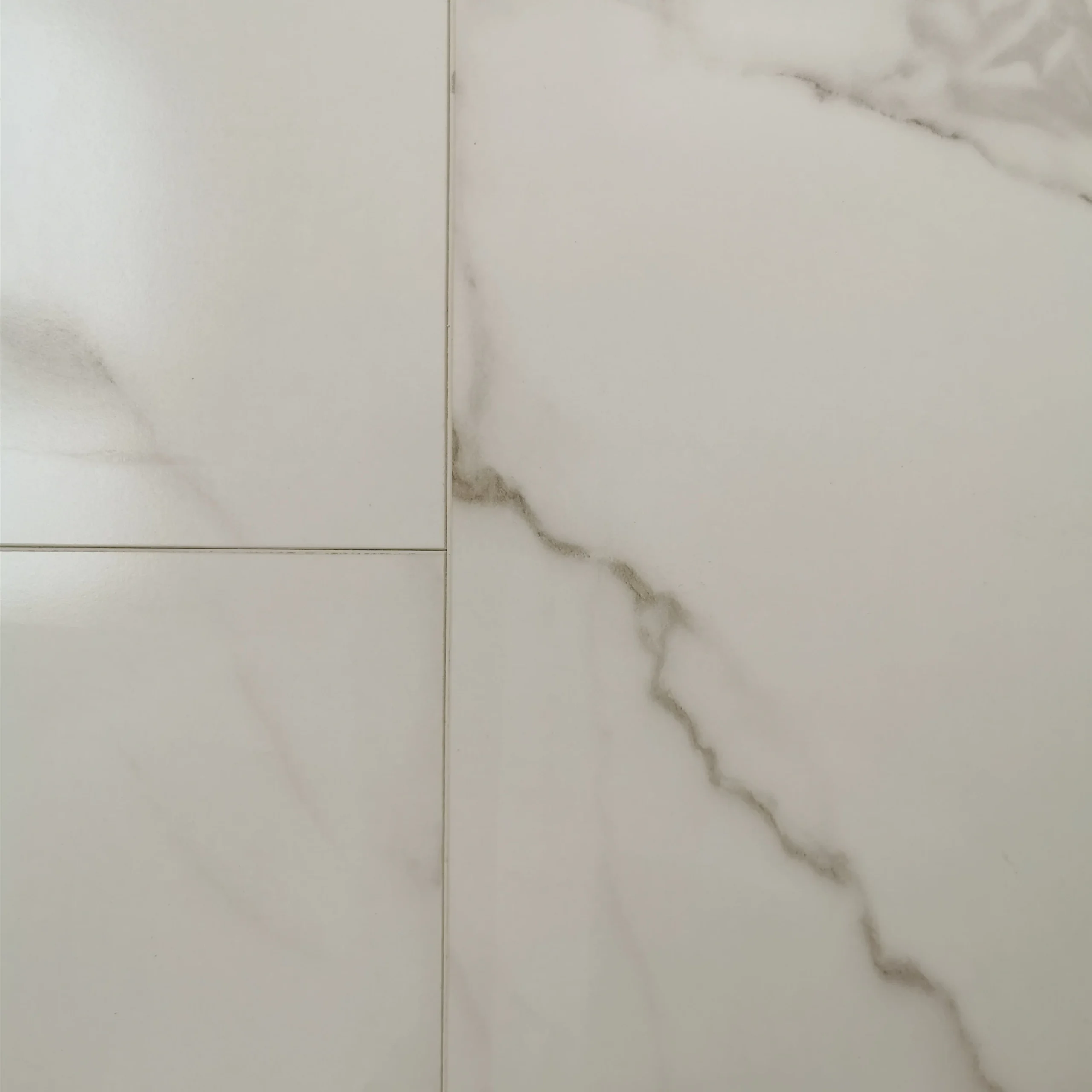 anglo-flooring-marbra-arctic-white-gloss-marble-tile-effect-plank-laminate-flooring-8mm-2-19m-~9501822512425_02c_MP (1) Anglo Flooring Marbra Arctic White Gloss Marble Tile Effect Plank Laminate Flooring 8mm 2 19m ~9501822512425 02c Mp (1)
