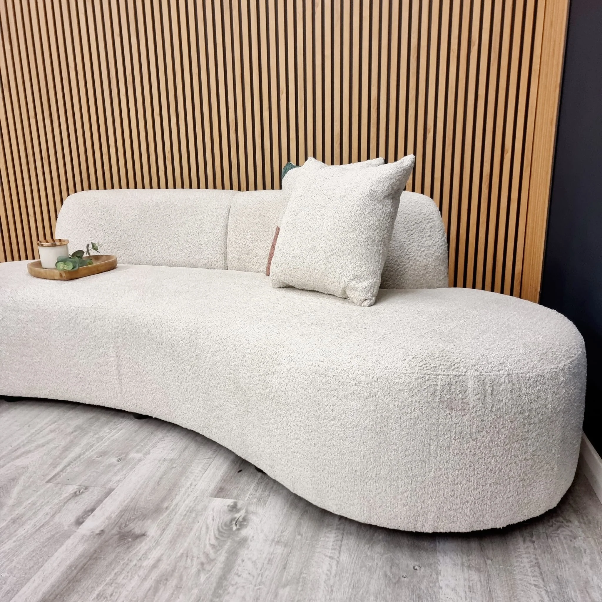Wood effect slatted wall panels light oak 4 Wood Effect Slatted Wall Panels Light Oak 4