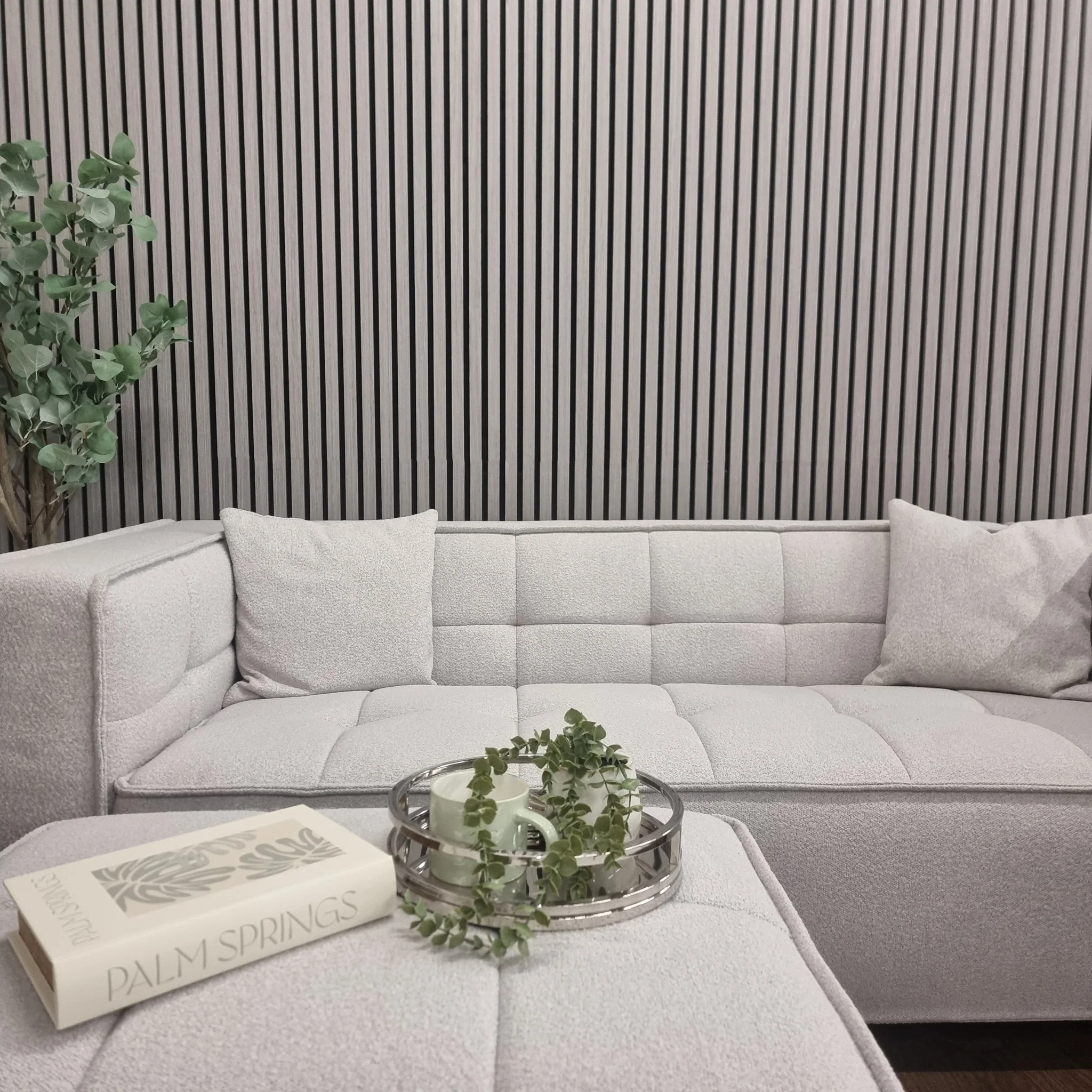 Real Wooden Acoustic Slatted Wall Panels - Light Oak - 240cm x 60cm (4 pack) Image 5 Real Wooden Acoustic Slatted Wall Panels - Light Oak - 240cm x 60cm (4 pack) product image 5