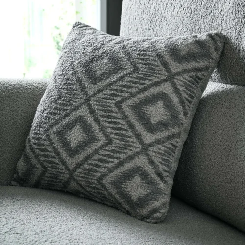Hemmingway Sofa 3
